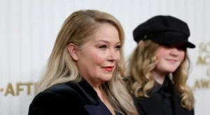 Кристина Апългейт е приета в болница