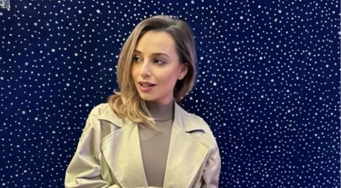 Кошмарът на Антоанет Пепе и спасението в лицето на нейния баща (ВИДЕО)