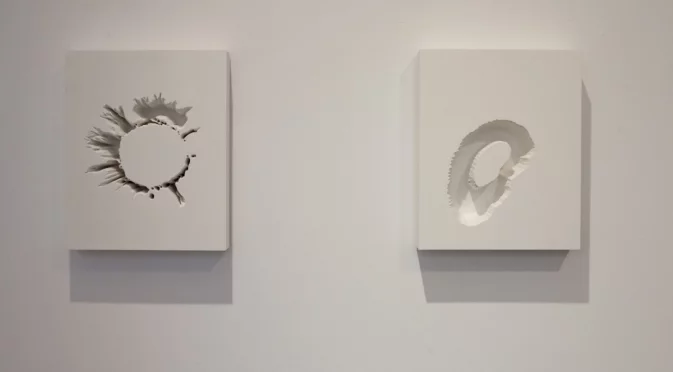 Човешкият алгоритъм: Изложбата в галерия "Куб", част от фестивала SHAPESHIFT, изследва невидимата архитектура на дигиталното ни ежедневие