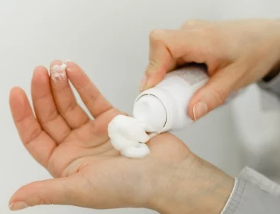 Забравете за скъпите препарати: 5 трика с пяна за бръснене за светкавично чистене