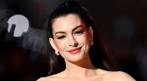 Ан Хатауей за "Дневниците на принцесата 3": Работи се по сценария