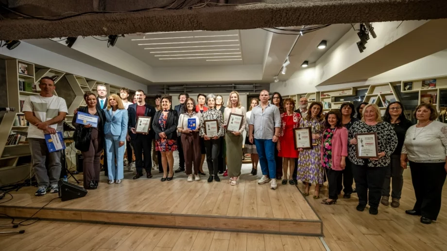 Връчиха наградите "Рицар на книгата" за 2025 г. 
