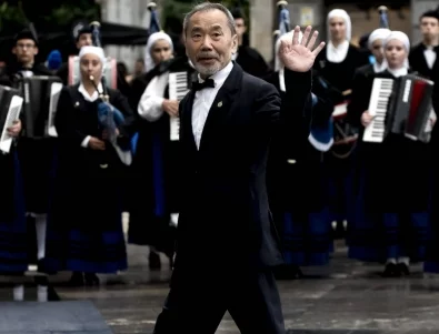 Харуки Мураками написа първата си книга с главен герой жена