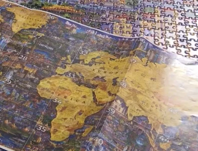 Мъж нареди най-големият пъзел в света (ВИДЕО)