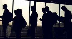 Безработните у нас намаляват